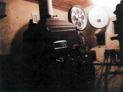 Meredith Drive-In Theatre - Projector 1970 From Patrick Weaver (newer photo)